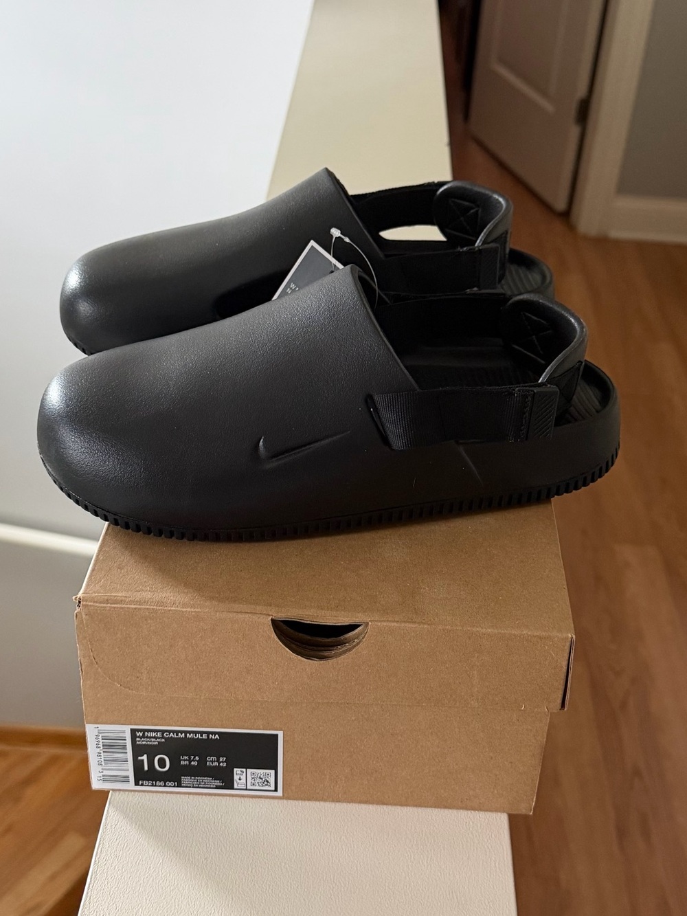 Brand new”NIKE calm mule na”slippers(unisex).Size-W-10,M-9.Color-black/noir🖤 - Picture 2 of 11